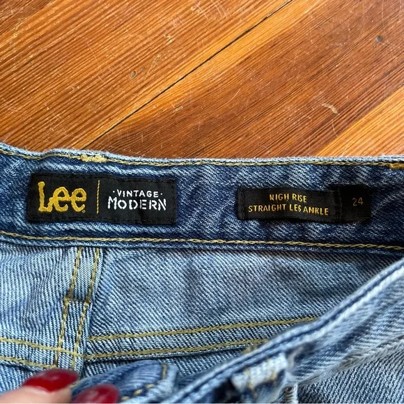Lee Vintage Modern High Rise Straight Leg Ankle Jeans - Picture 7 of 8